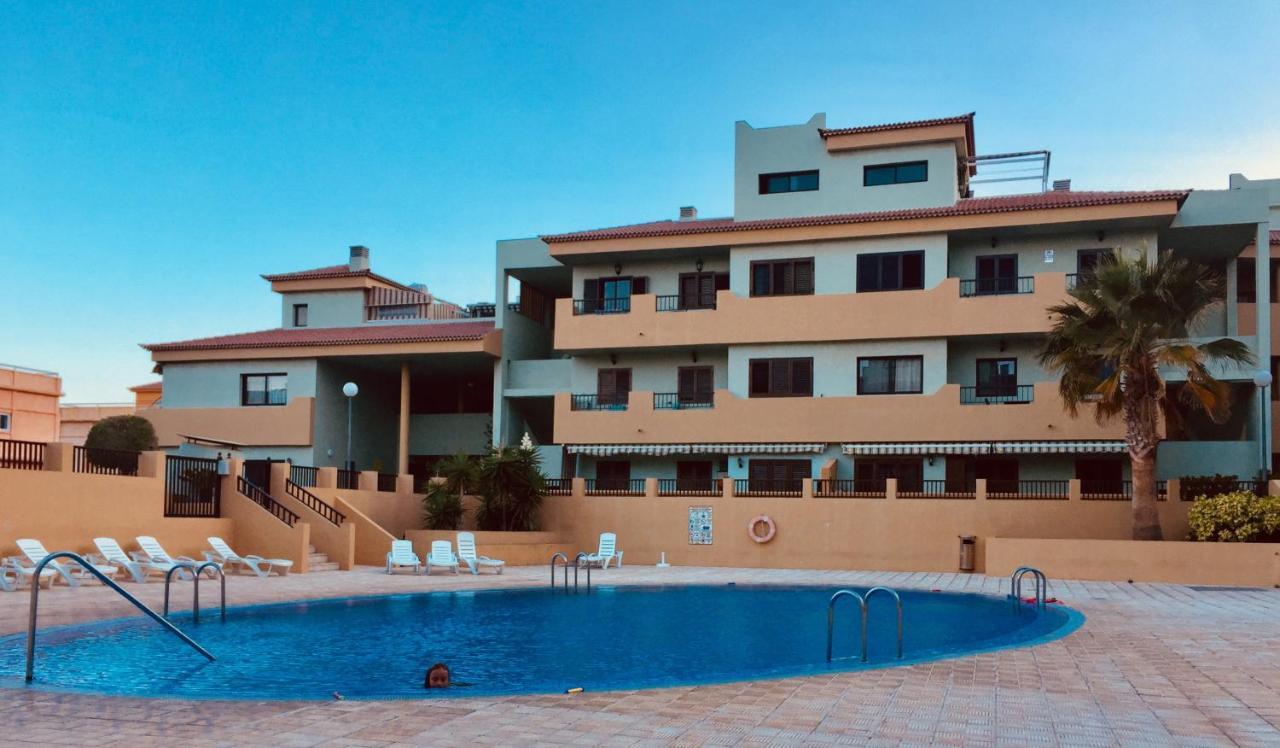 Apartamento La Marquesa Beach ปูแอร์ติโต เด กวีมาร์ ภายนอก รูปภาพ